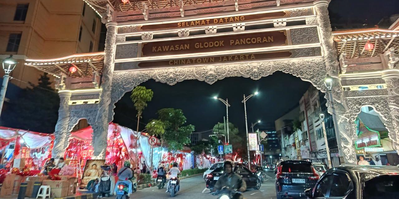 Pecinan Glodok Ramai Pengunjung Kuliner Saat Imlek