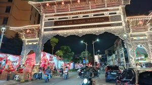 Pecinan Glodok Ramai Pengunjung Kuliner Saat Imlek