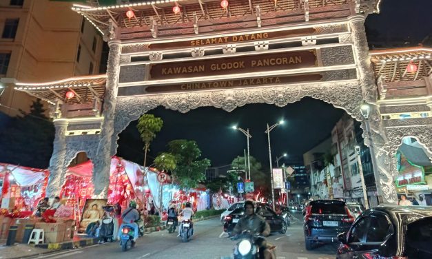 Pecinan Glodok Ramai Pengunjung Kuliner Saat Imlek