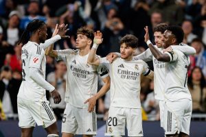 Real Madrid Menang Telak, Tempel Ketat Barcelona Di Puncak