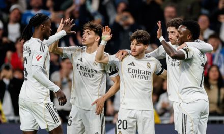 Real Madrid Menang Telak, Tempel Ketat Barcelona Di Puncak