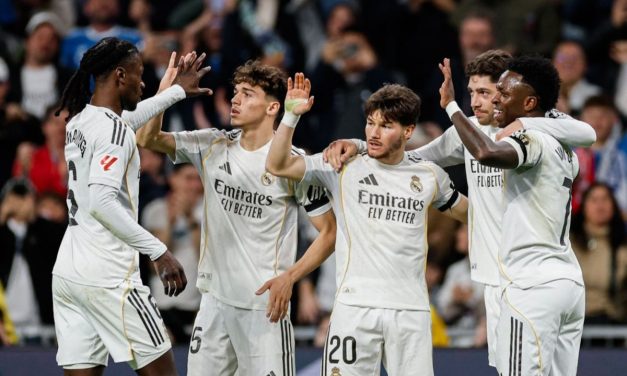Real Madrid Menang Telak, Tempel Ketat Barcelona Di Puncak