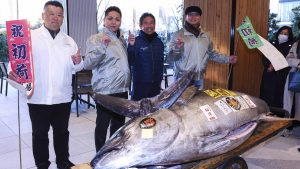 Restoran Sushi Pecahkan Rekor Beli Ikan Tuna Termahal