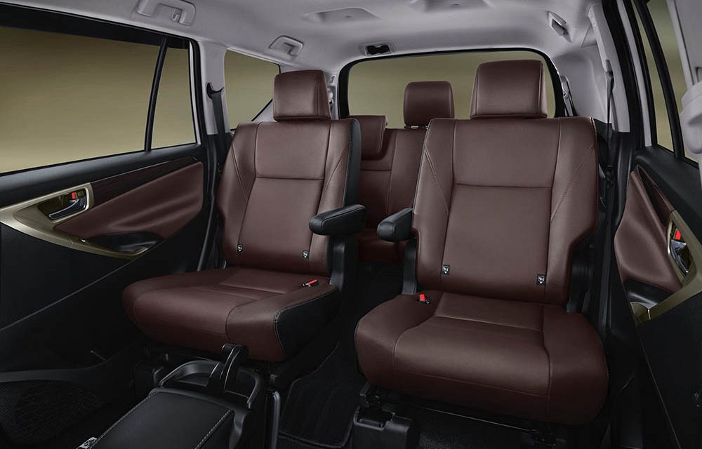 Tips Merawat Interior Mobil Berbahan Kulit Agar Tetap Awet
