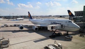 Lufthansa Sukses Terbangkan Transatlantik Pakai Minyak Jelantah