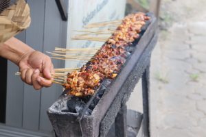 Misteri Sate Maut: Racun Sianida Ditemukan Di Sisa Bumbu Sate!