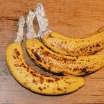 Tips Bungkus Batang Pisang Pakai Aluminium Foil Biar Awet