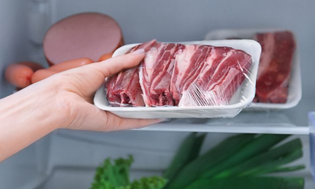 Trik Simpan Daging Awet Di Freezer: Rahasia Lapis Plastic Wrap