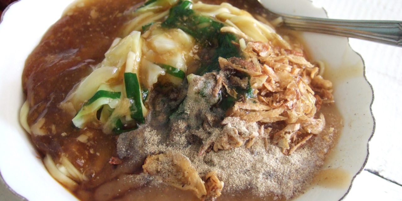 Mie Ongklok Wonosobo: Mi Kuah Kental Tapioka Dan Sate Sapi