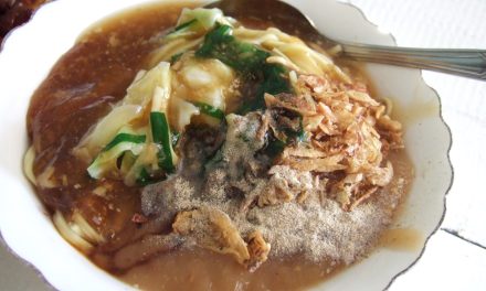 Mie Ongklok Wonosobo: Mi Kuah Kental Tapioka Dan Sate Sapi