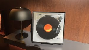 Samsung Music Frame WIC Spesial Hadirkan Layar Display Frame